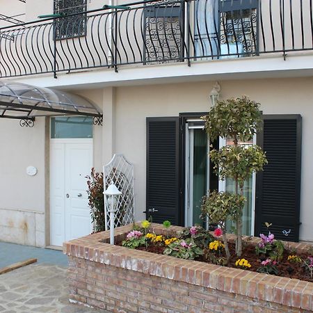 Bed and Breakfast Il Giardino Dei Glicini Ercolano Zewnętrze zdjęcie