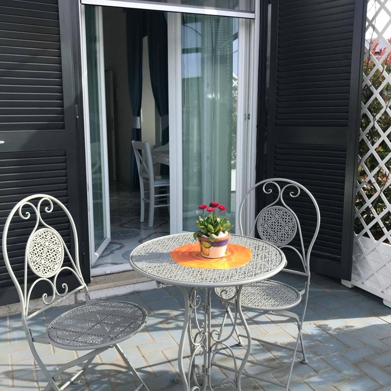 Bed and Breakfast Il Giardino Dei Glicini Ercolano Zewnętrze zdjęcie