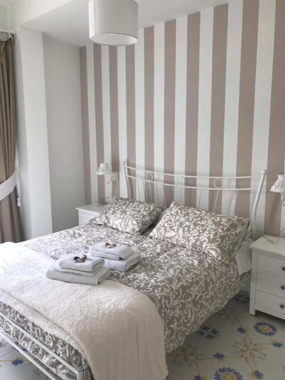 Bed and Breakfast Il Giardino Dei Glicini Ercolano Zewnętrze zdjęcie