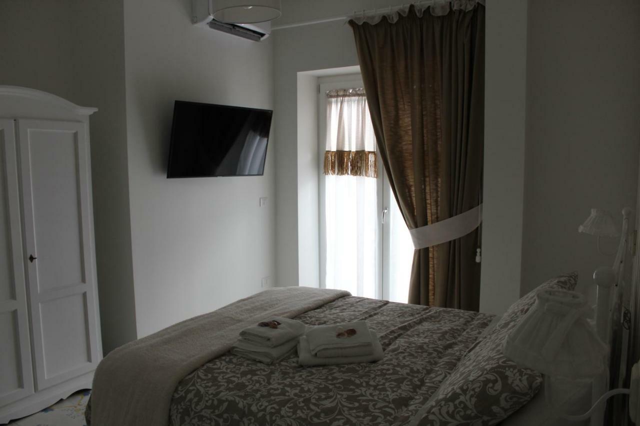 Bed and Breakfast Il Giardino Dei Glicini Ercolano Zewnętrze zdjęcie